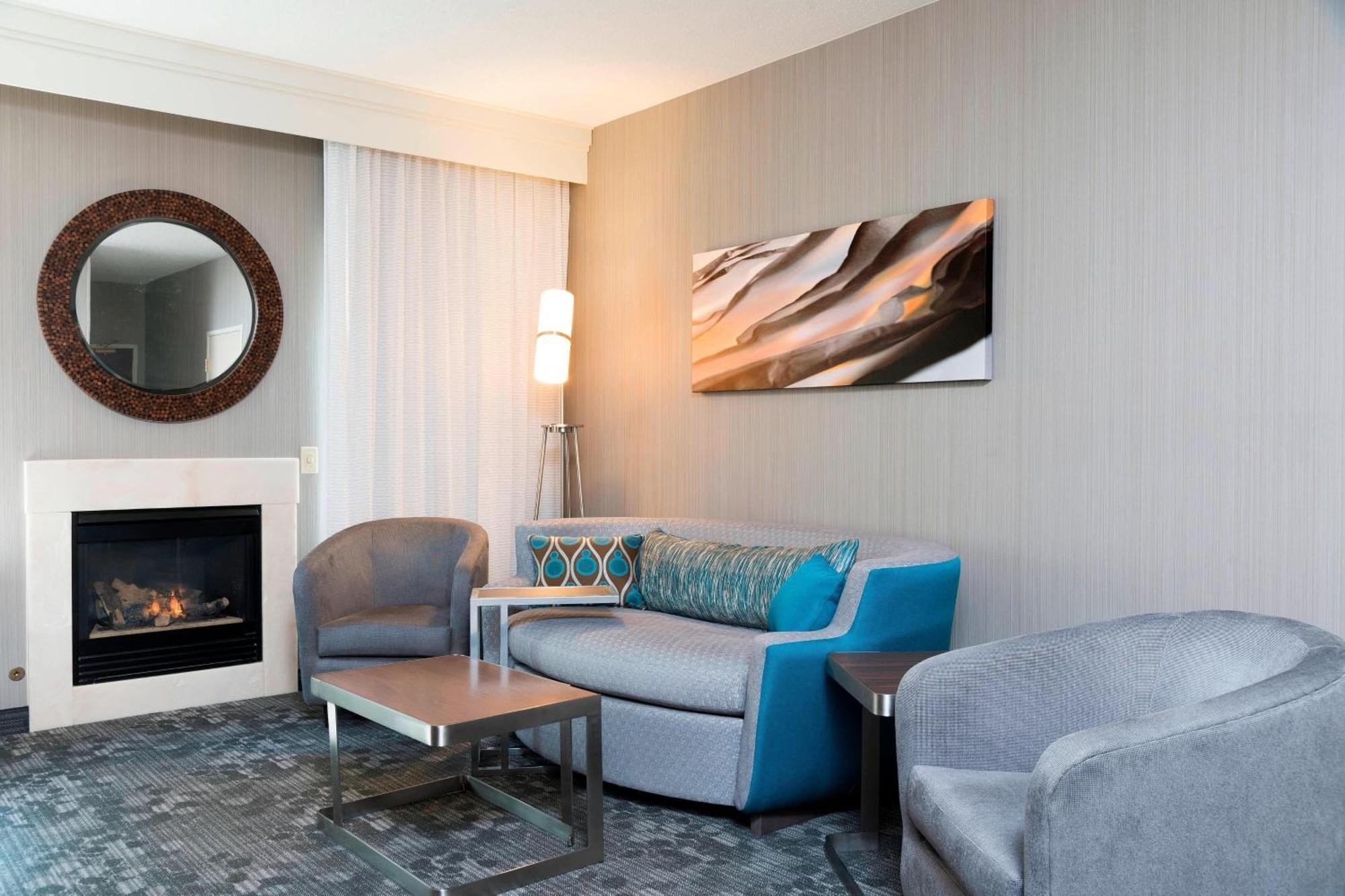 Courtyard By Marriott Traverse City Extérieur photo
